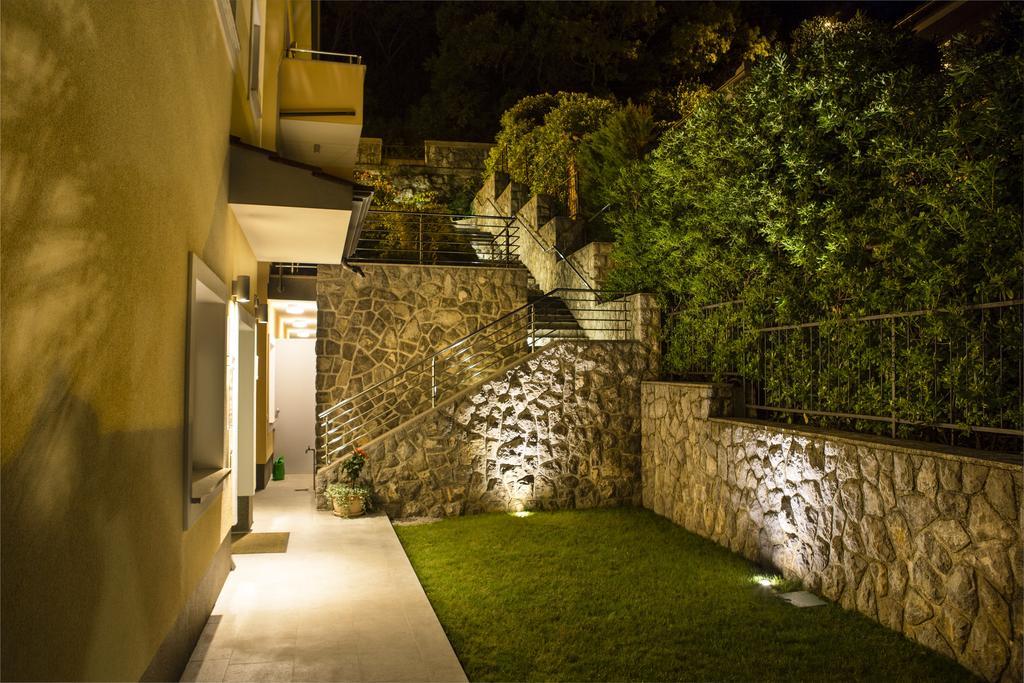 Hotel Villa Privileggio Mošćenička Draga Exterior foto